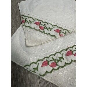 Set Of 2 Vintage Embroidered Linen Napkins Handkerchiefs Pink Flowers